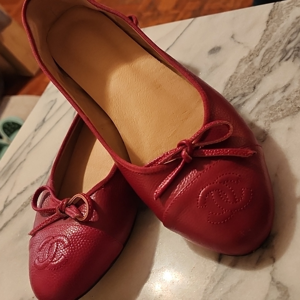 Chanel Red ballet flats